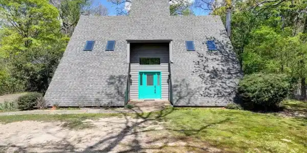 141 Penbay Place