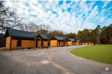 1136 Arlie Moore Road