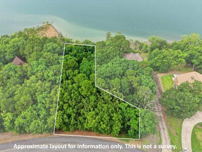 609 Lakefront Road