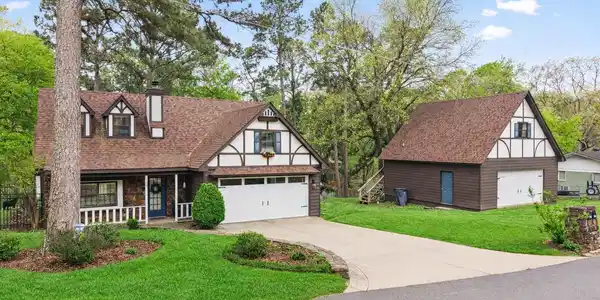 109 Buster Reed Drive