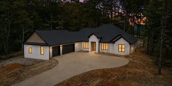 81 Elcano Drive