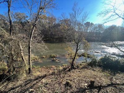 285 River Drive