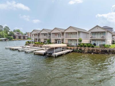 188 Villa Pointe