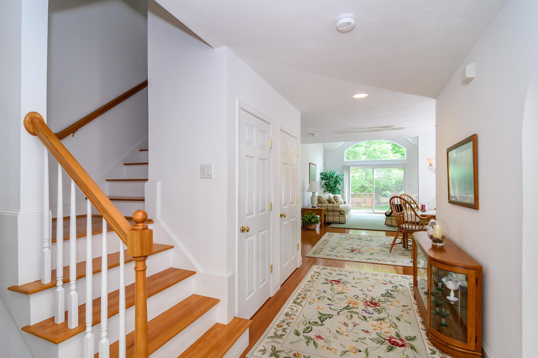 Image 4: Foyer B_WEB (1)