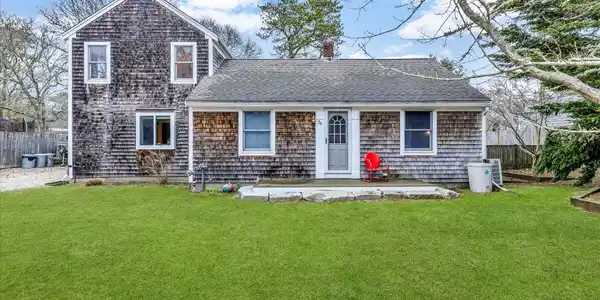 34 Weir Road