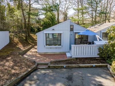 251 Shore Drive UNIT D1