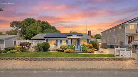 12 Winthrop Drive