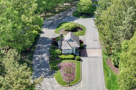 15 John Hall Cartway UNIT 15