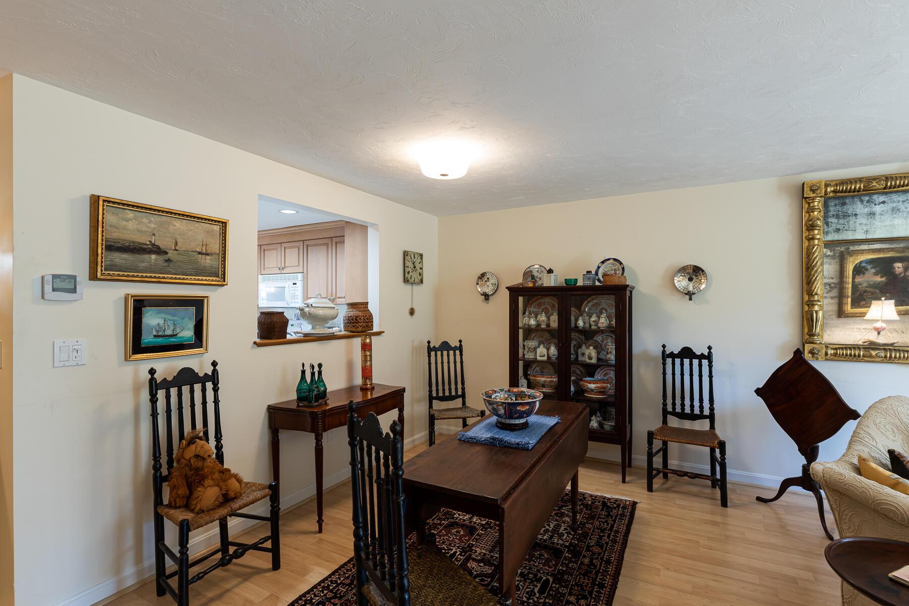 Image 4: 4BishopPathMashpee-2881