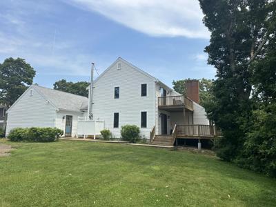 15 Beach Street