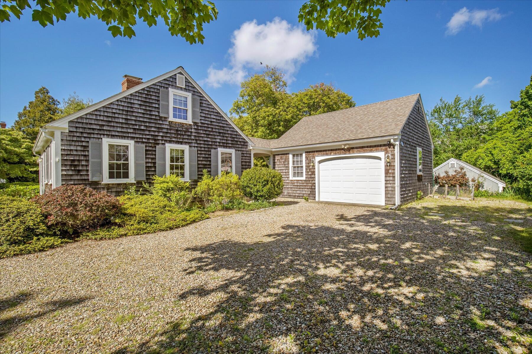 Image 2: Front of Home