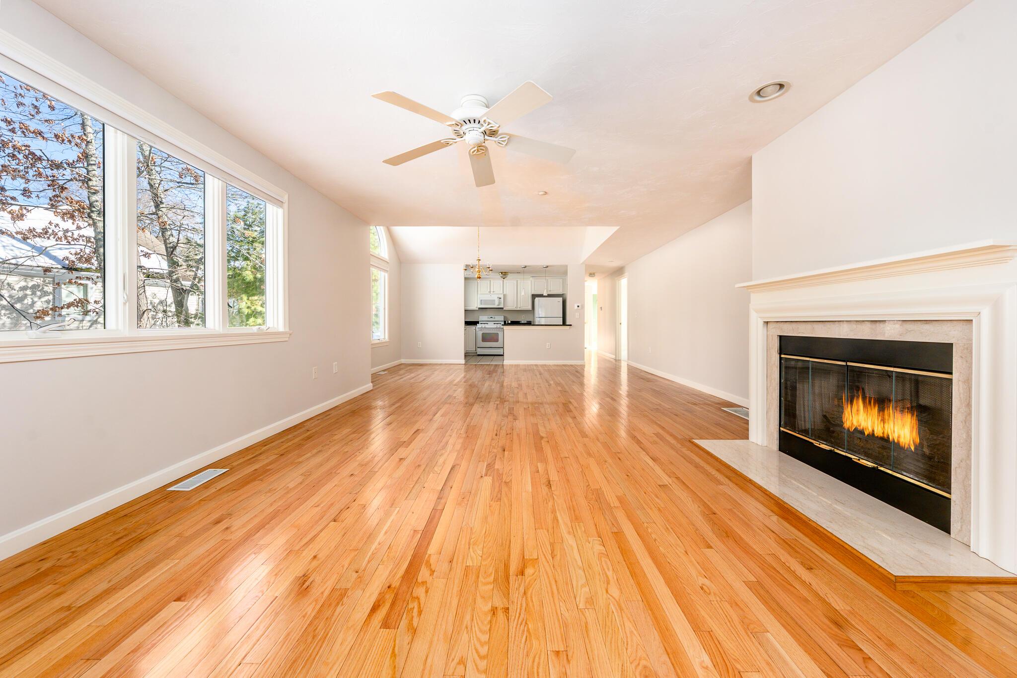 Image 2: Main Floor