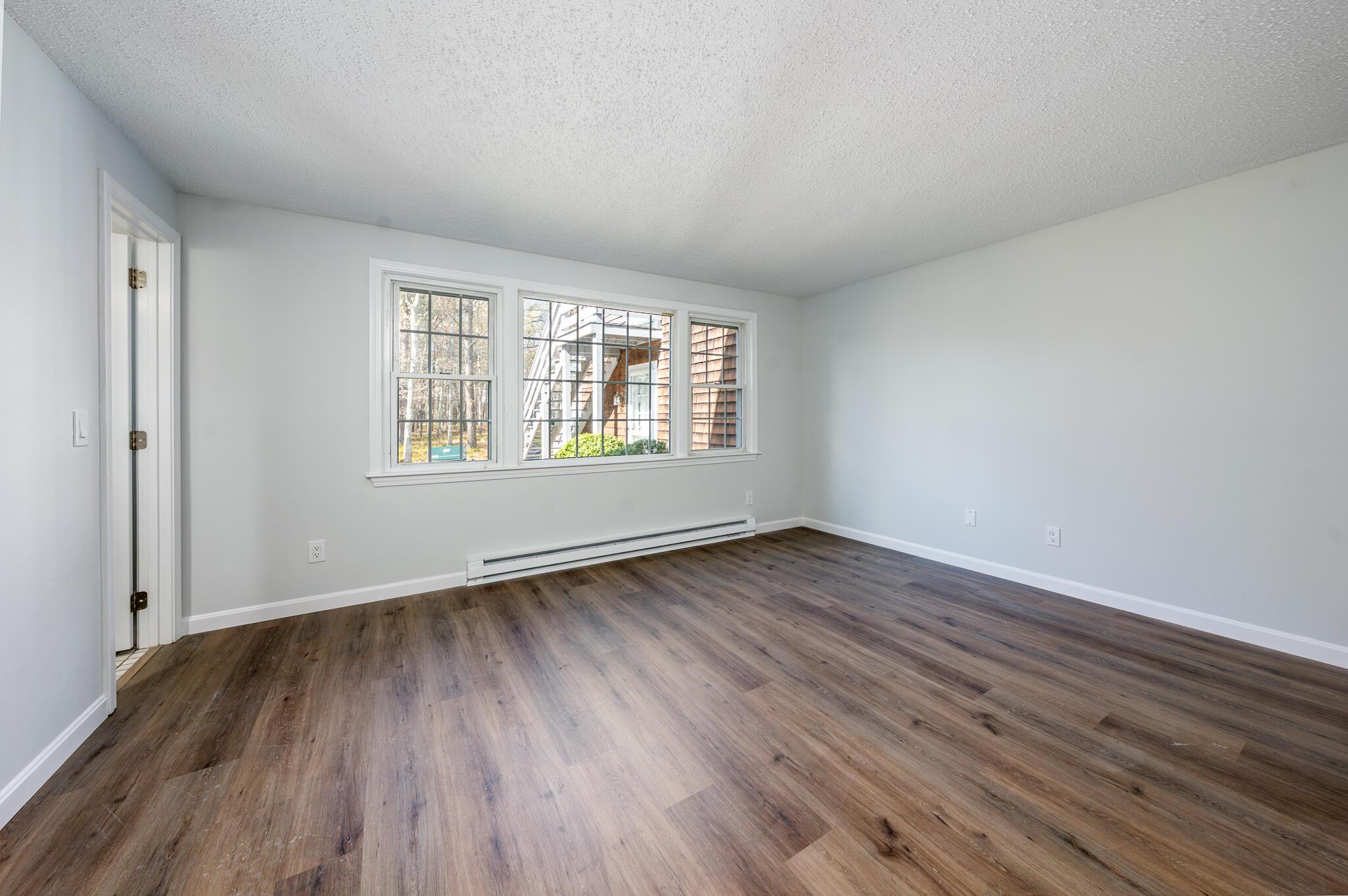 Image 2: 1stbedroom1