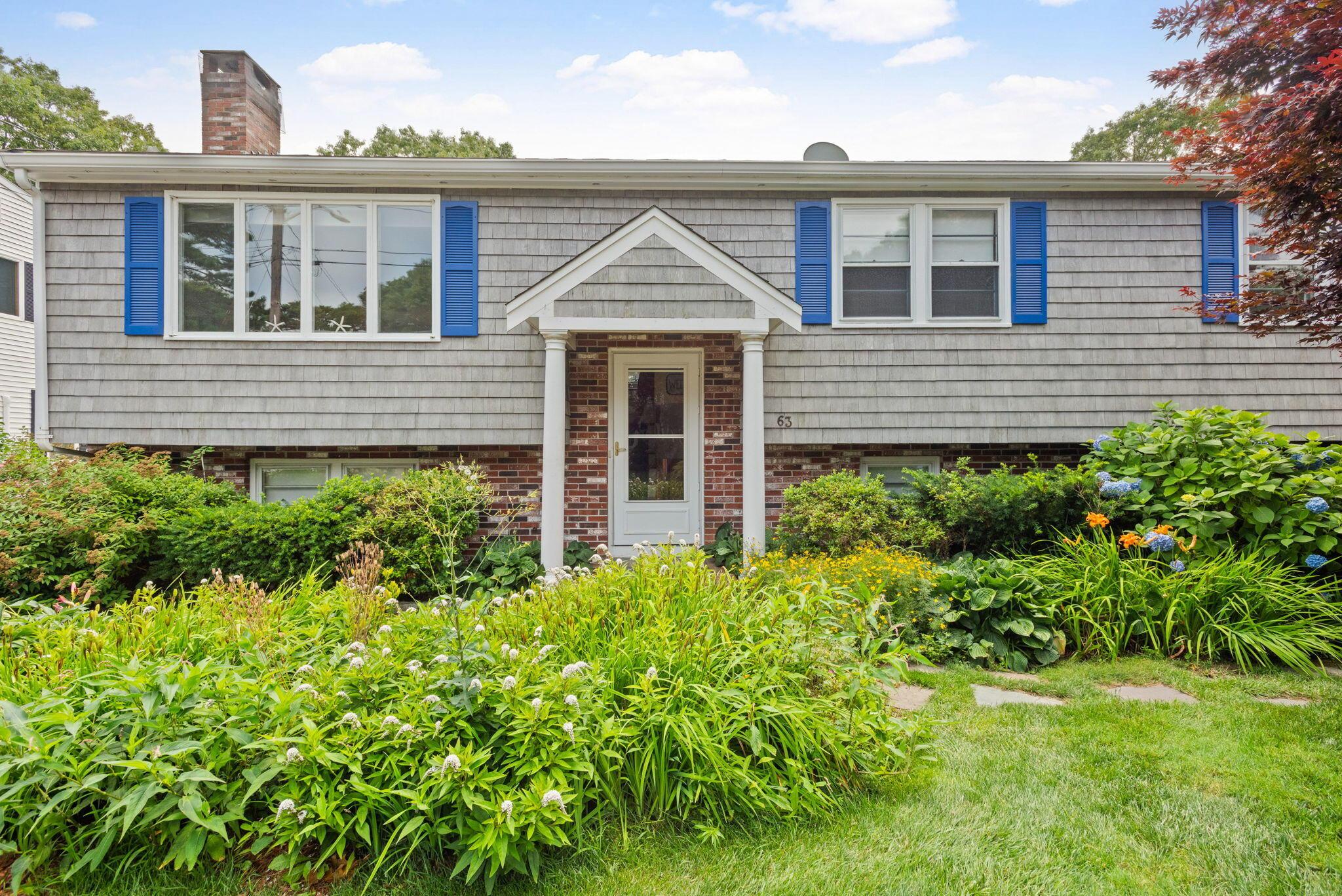 Image 4: 1-web-or-mls-63 Ellsworth Dr.-01