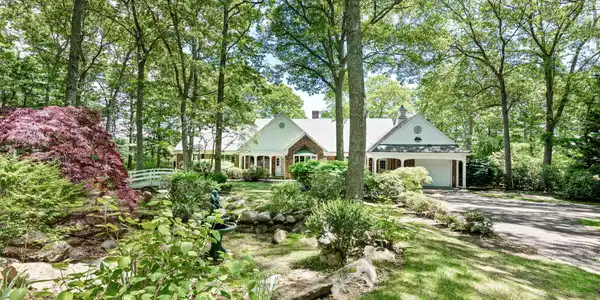 25 Mill Pond Way