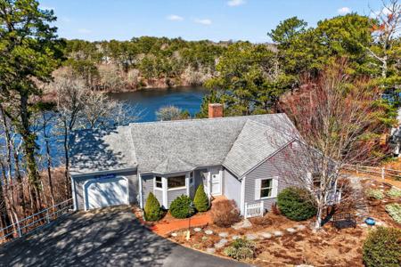 186 Canoe Pond Drive