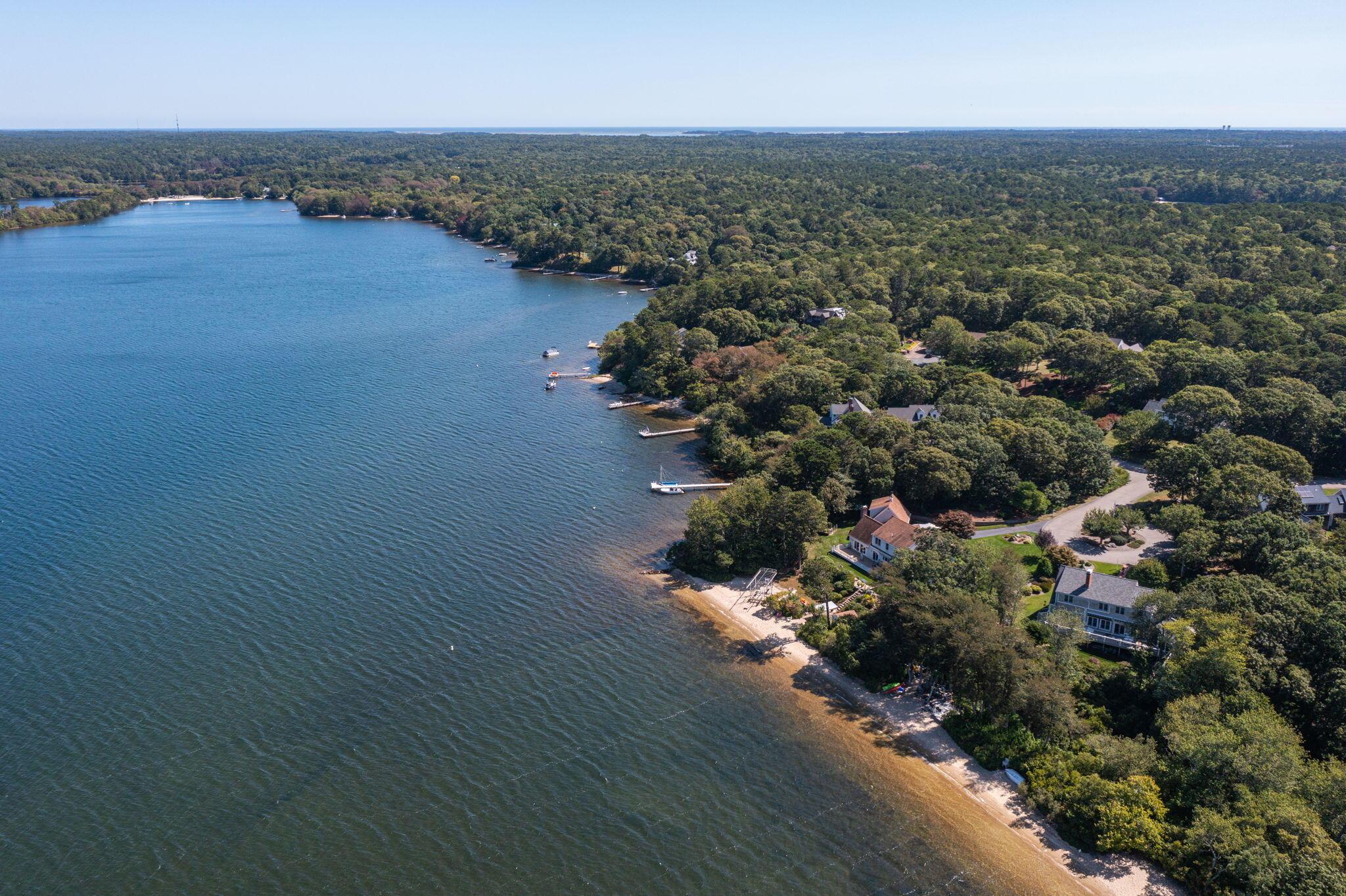 Image 4: 64-web-or-mls-13-harwich-pines
