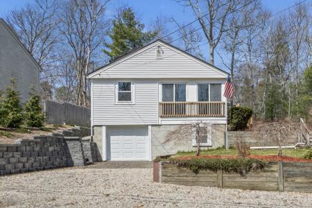 7 Lake View Boulevard
