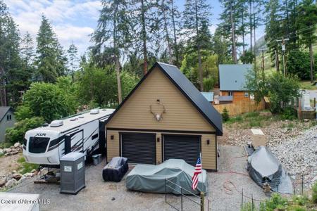 19830 E CAPE HORN RD