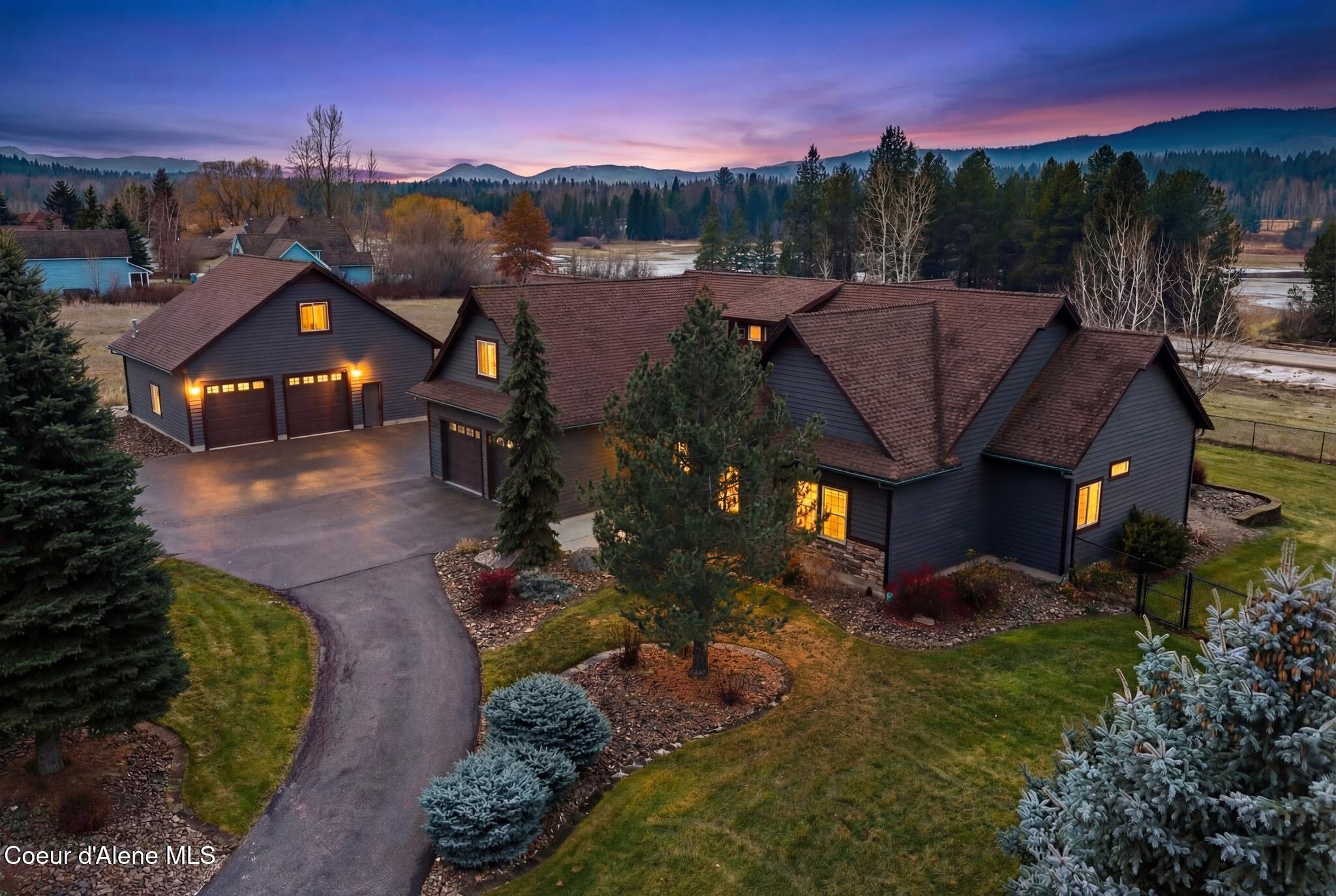 203 Comeback Bay Ln, Sagle, ID - lhrmls-03730828 - LakeHomes.com