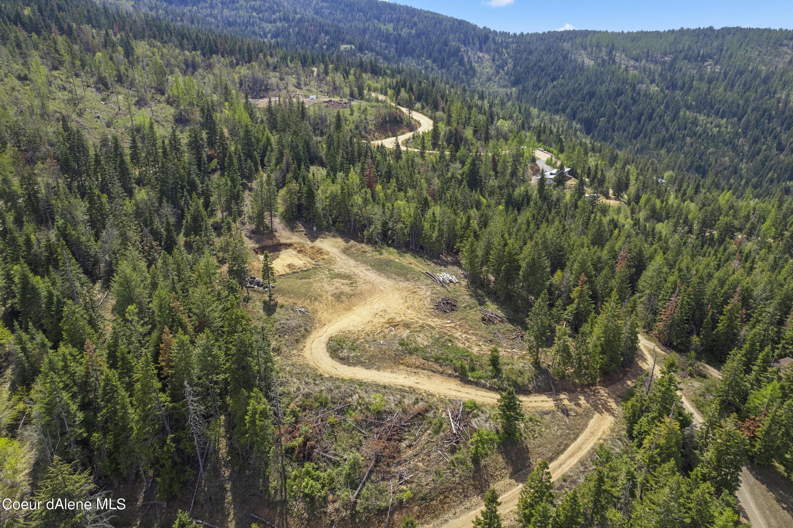 Image 1: 3193SMellickRd-EverydayImHOVERIN-11