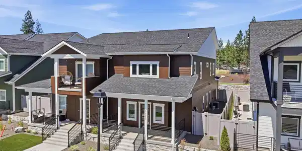 2525 W Top Saw Ln