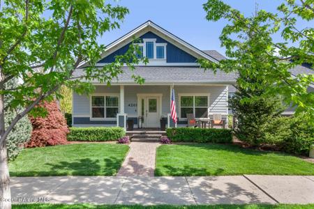 4261 W Woodhaven LOOP