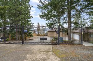 3187 E LOOKOUT DR