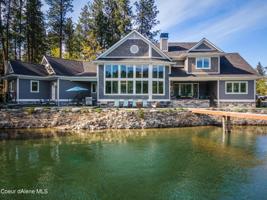 2260 E HONEYSUCKLE AVE
