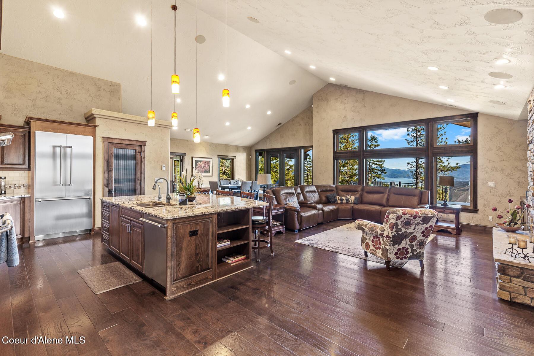 Image 4: 1122SFourWindsRd-4