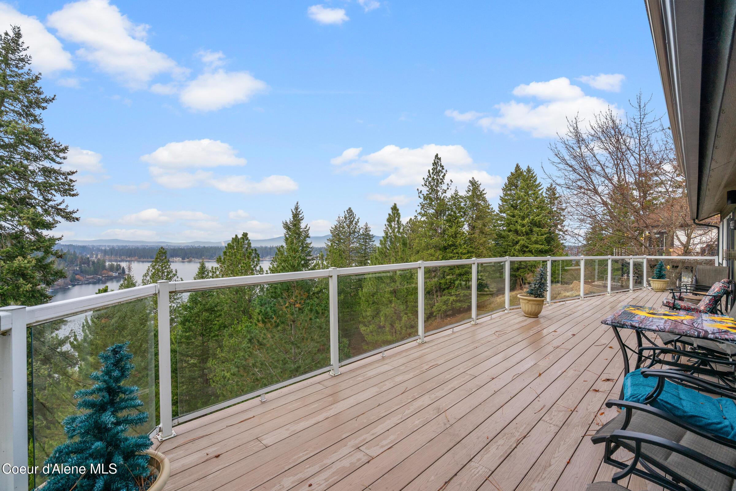 Image 3: 019-8995NorthClarkviewPlace-Hayden-ID-83