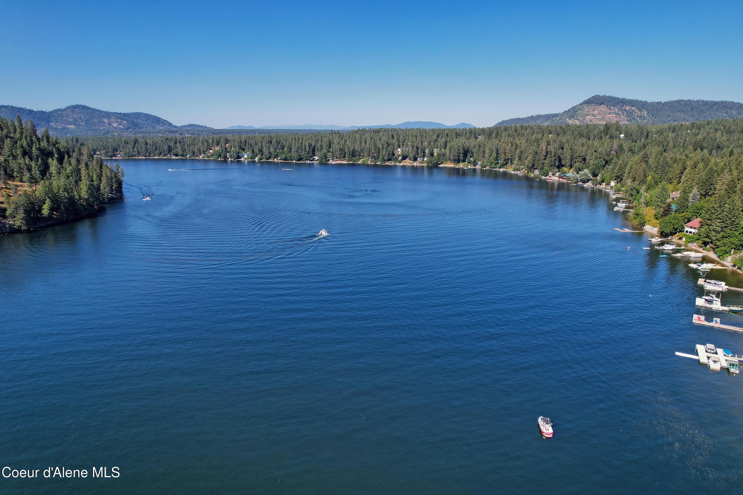 Image 2: Welcome to Twin Lakes