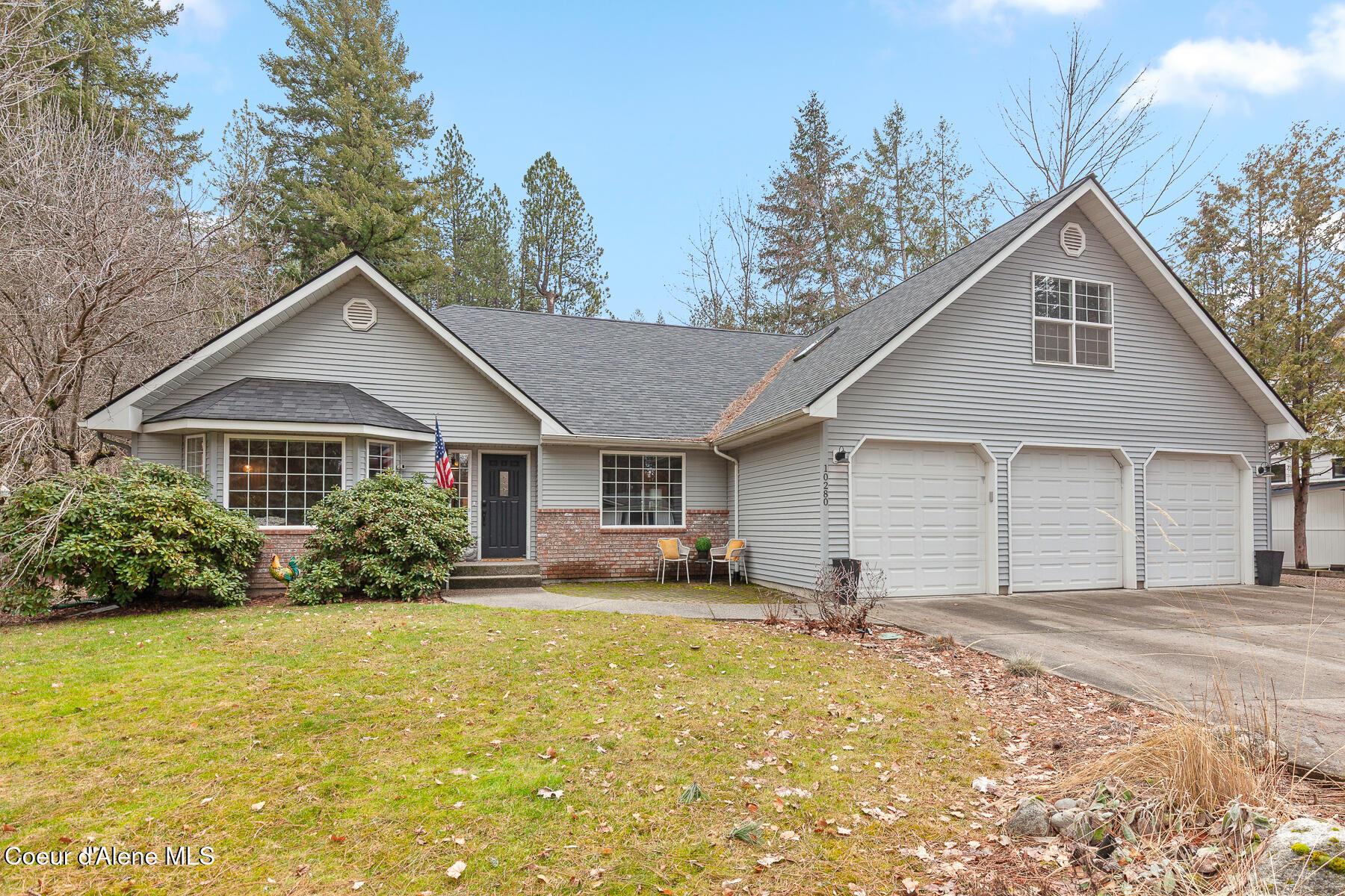 Image 2: 10280NPinesRd-2