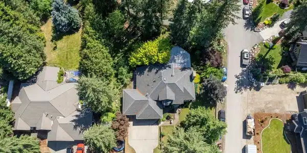 Image 3: 003-418SouthRiviereCourt-CoeurdAlene-ID-
