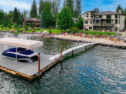 4699 W Mill River Ct