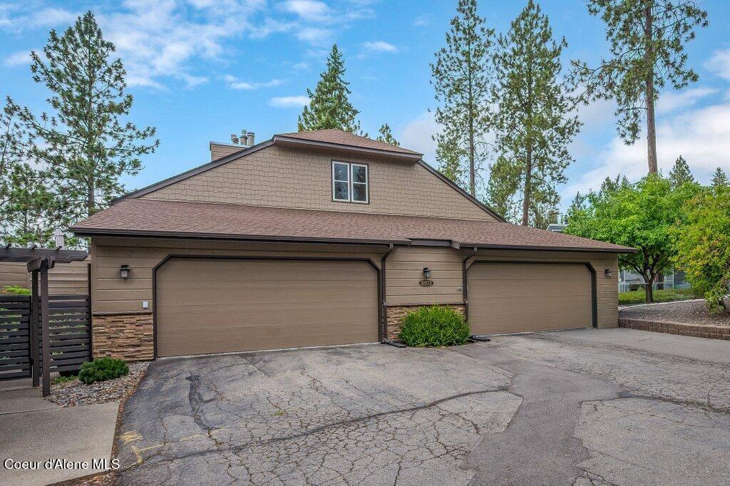 Image 1: --2.jpg-SMALL