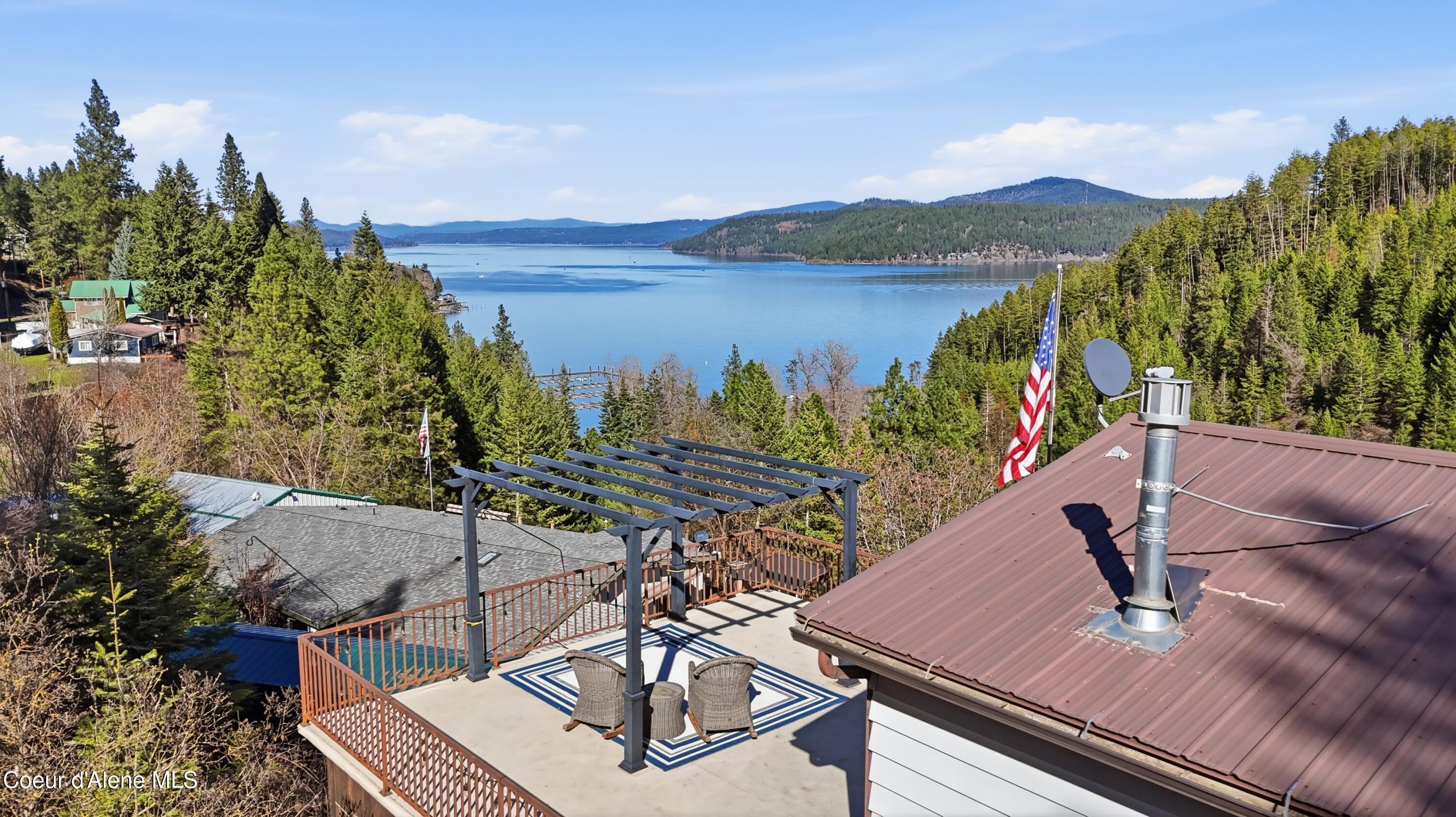 Image 2: 46_23160 s madrona loop