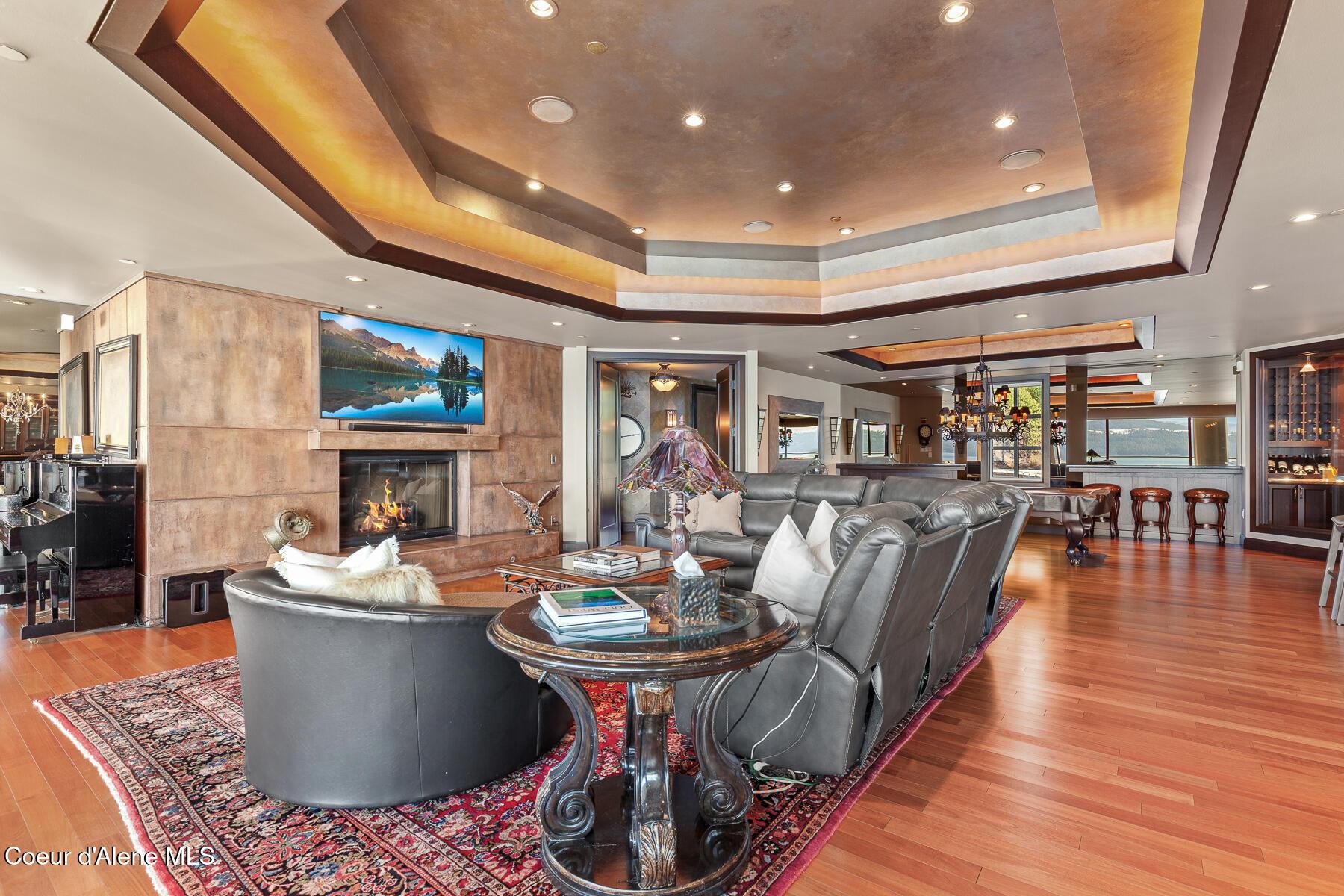 Image 4: 2022SIslandGreenDr-3