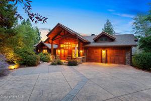 5828 W Onyx Cir