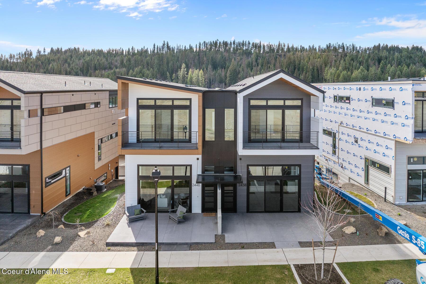 Image 1: Aerial_2446WLumberLn-2