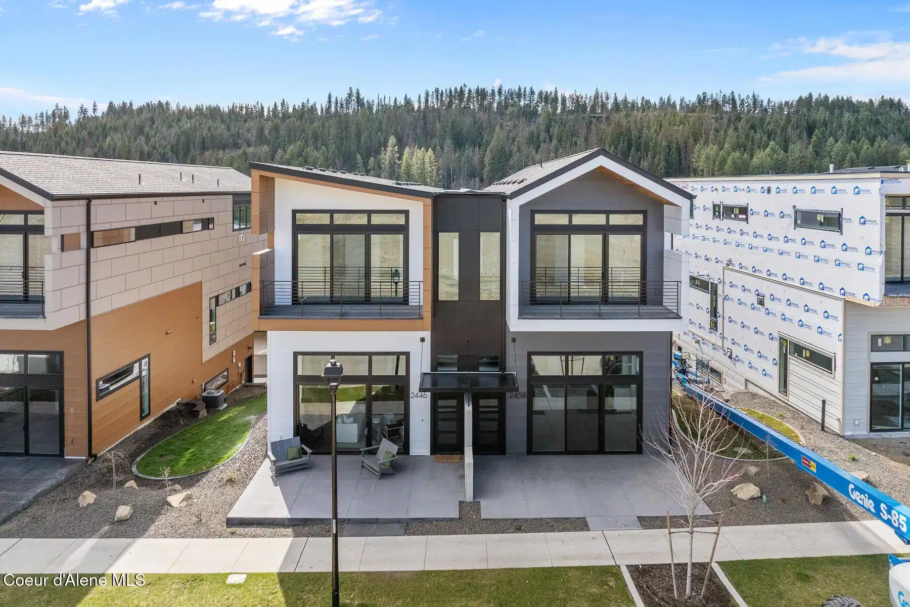Image 1: Aerial_2446WLumberLn-2
