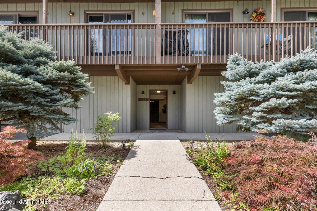 Image 4: 17-IMG_1999