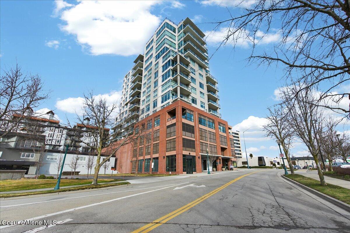 Image 4: Front Angle of Building