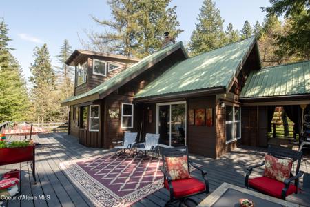 268 Gold Coin Ln
