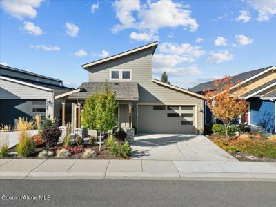 3299 N ROSALIA RD