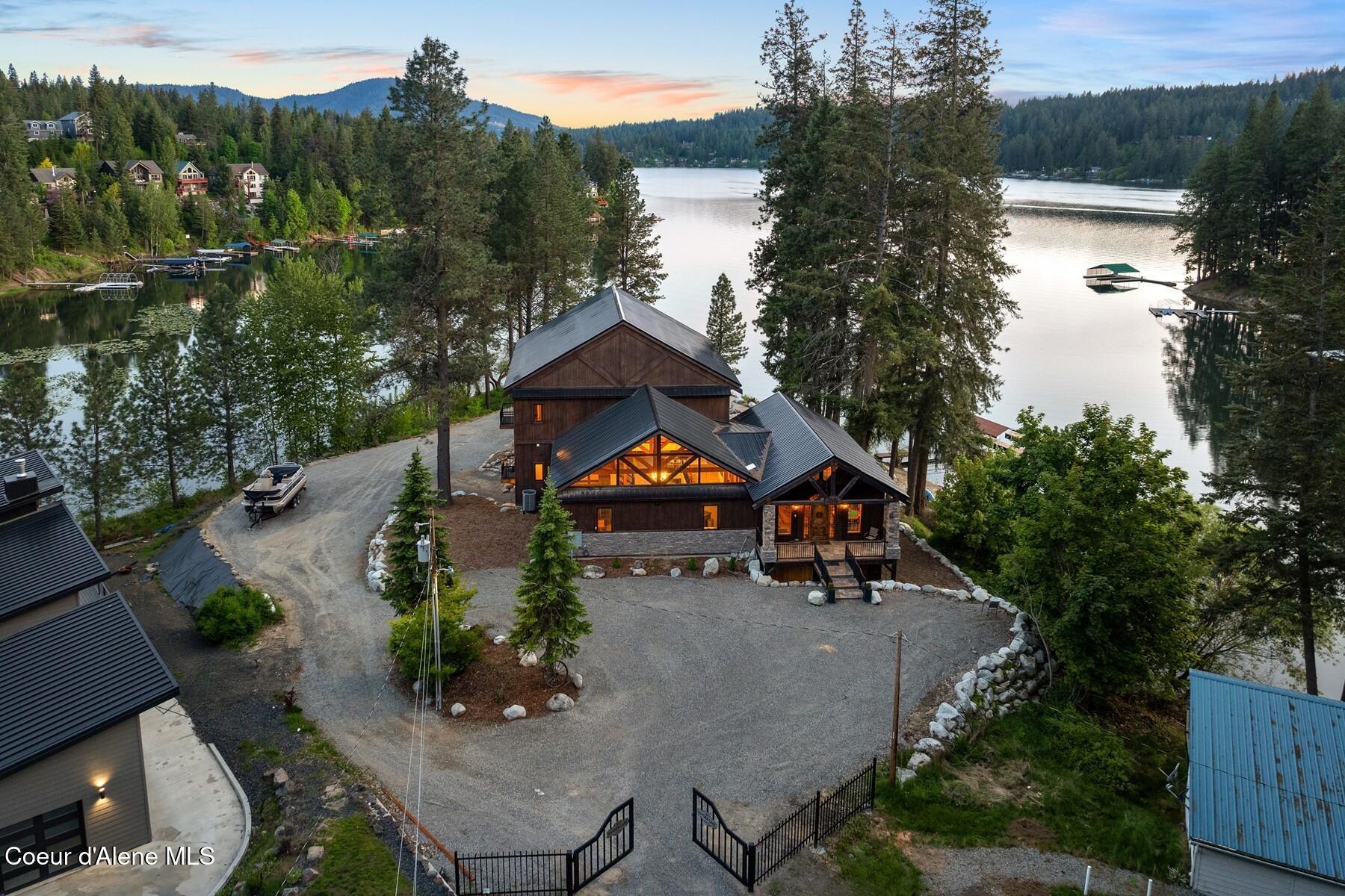 Image 1: Hayden Lake Lodge