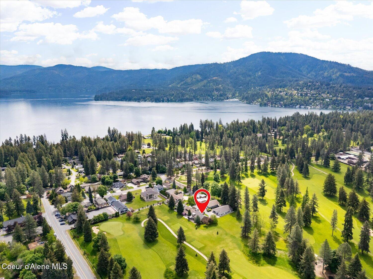 Image 2: Right on the 15th T-Box!!!