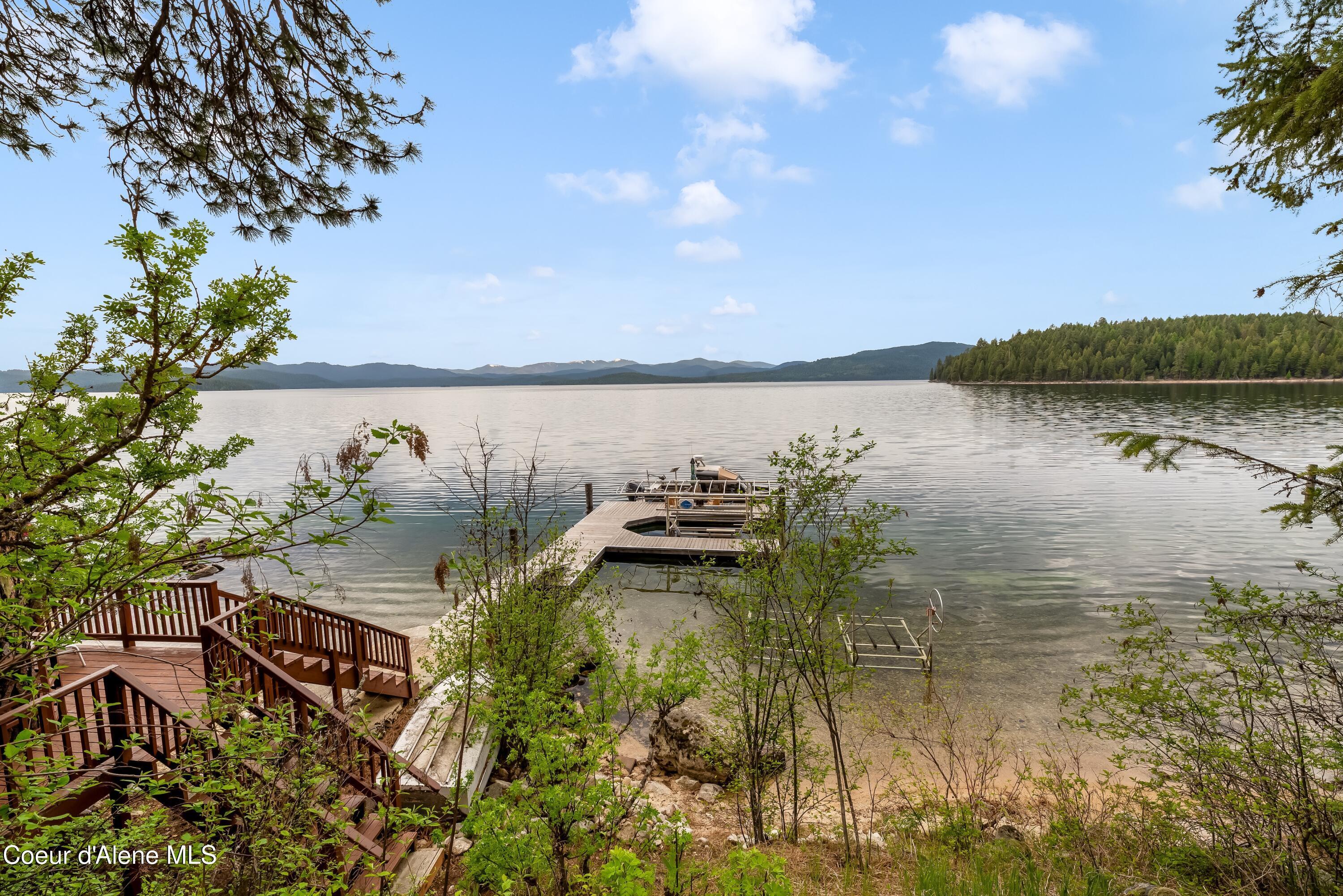 Image 3: Priest Lake Paradise
