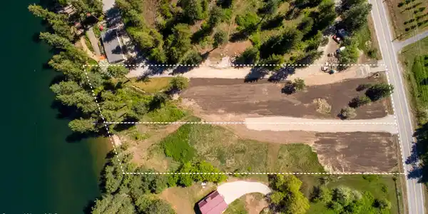 Parcel B W RIVERVIEW DR