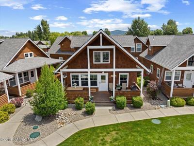 43 Hitchcock DR